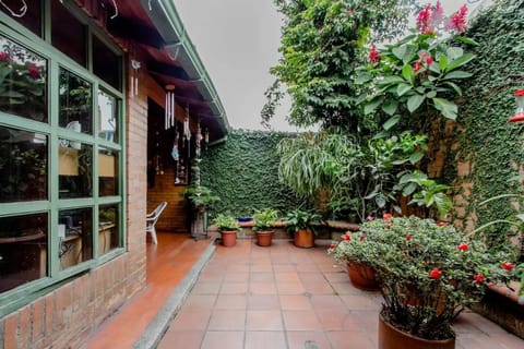 Garden, Balcony/Terrace