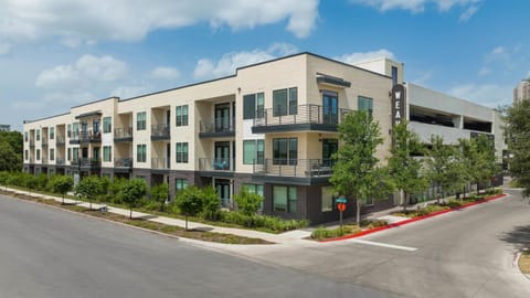 Property building, Street view