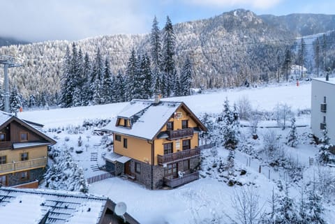 Property building, Natural landscape, Mountain view