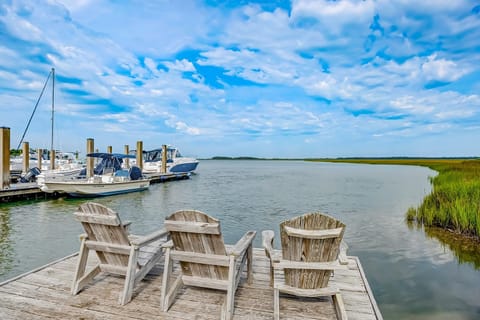 Marsh View Villas 128 - 30 Day Rental Apartment in Folly Beach