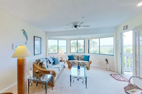 Marsh View Villas 128 - 30 Day Rental Apartment in Folly Beach