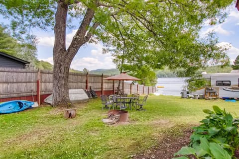 Kamp Koby cabin Haus in Lake Hortonia