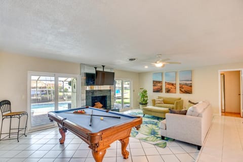 Sunny South Daytona Home with Private Boat Dock! Maison in South Daytona