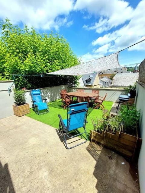 Patio, Balcony/Terrace