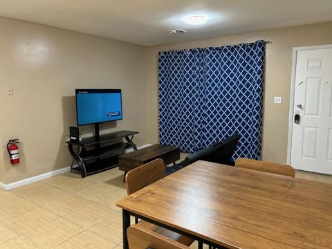 Bergin inn Apartment in Newark