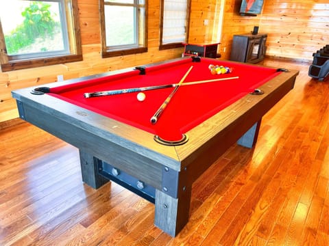 Billiard, Garden, Mountain view