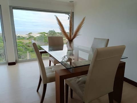 Hermosa casa con vista al mar - Aquavista House in Canelones Department, Uruguay