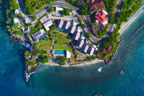 Property building, Neighbourhood, Natural landscape, Beach