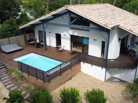 Villa de Prestige avec Piscine Chauffée, Proche Plages et Port de Capbreton - FR-1-239-1070 Villa in Capbreton