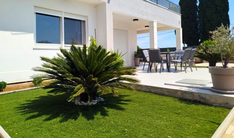 Island Hvar Villa LeChalet with Pool House in Dubrovnik-Neretva County