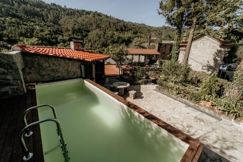 Balcony/Terrace, Swimming pool