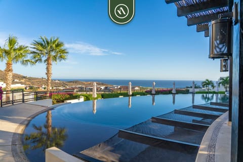 Amazing Unit with Ocean View Apartment in Cabo San Lucas