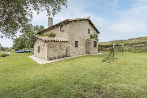 Cal Camp Llarg House in Berguedà