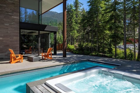 Kadenwood Winterfell | Ultimate Luxury Architectural Gem with Pool, Hot Tub, Cinema, & Pool Table House in Whistler