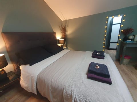 Chambre cosy avec sdb privative Bed and Breakfast in Noisy-le-Grand