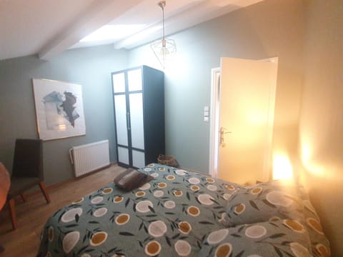 Chambre cosy avec sdb privative Chambre d’hôte in Noisy-le-Grand