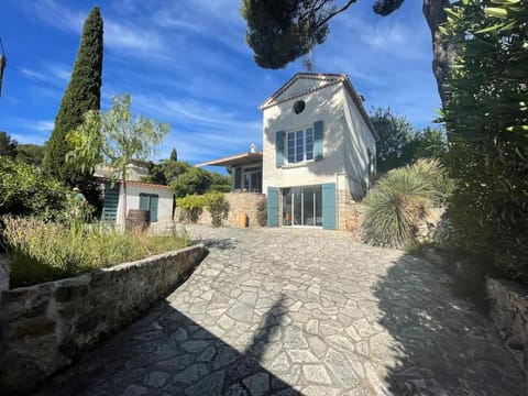 Property building, Inner courtyard view