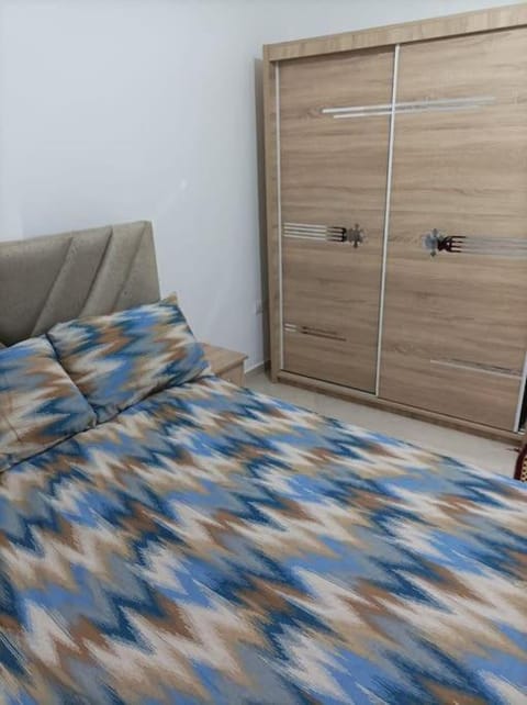 Appartement lumineux et propre à tanger seulement pour les familles Apartment in Tangier