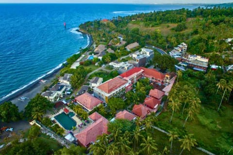 Property building, Natural landscape, Beach