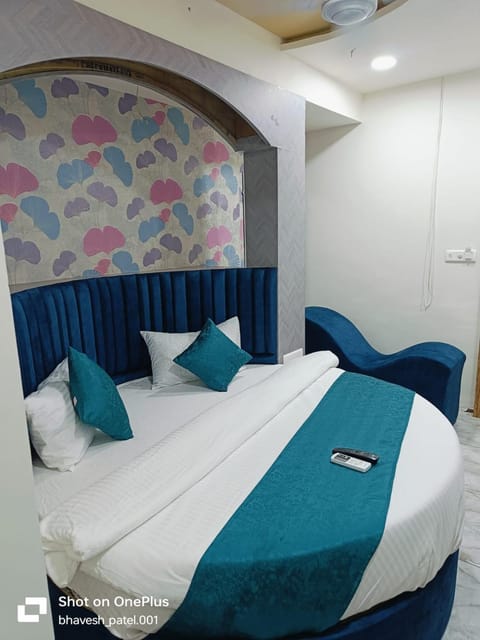 Hotel Alpine Hotel in Ahmedabad