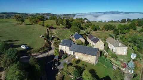 Gites de france 6 personnes au teil House in Auvergne-Rhône-Alpes