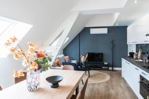 Stylish Home With Air Conditioning For 7 People Apartment in Tilburg