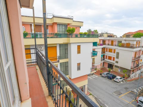 Neighbourhood, View (from property/room), Balcony/Terrace