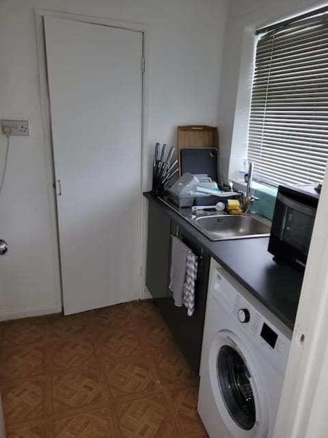 OAKhouse Thistle Apartment in Basildon