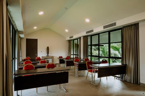 Meeting/conference room