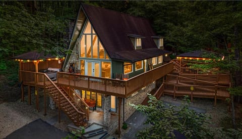 Property building, Night, Balcony/Terrace