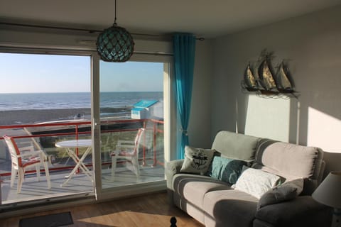 MAGNIFIQUE APPARTEMENT et AVEC VUE SUR MER Apartment in Criel-sur-Mer