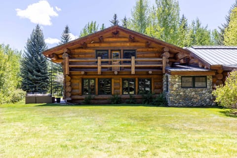 The Luxury Cabin at Comfort Circle House in Sun Valley