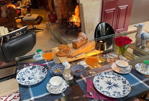 Toute Une Histoire Bed and Breakfast in Fontainebleau