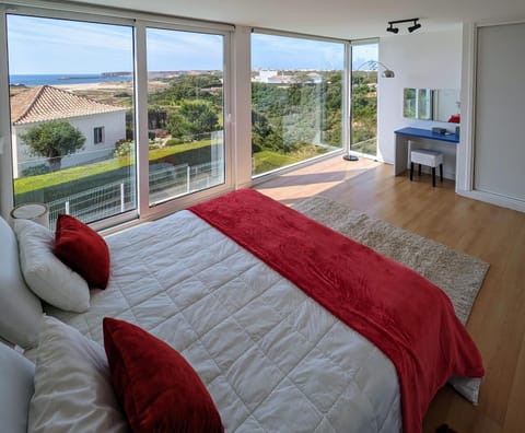 Bed, Natural landscape, View (from property/room), Photo of the whole room, Bedroom