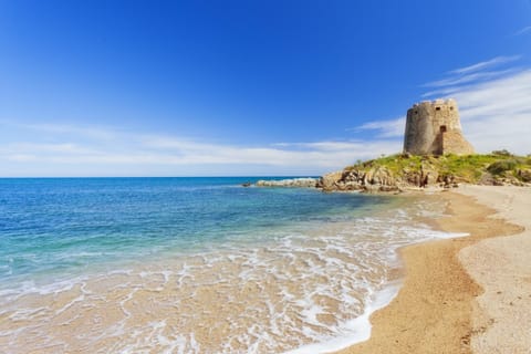 Nearby landmark, Day, Natural landscape, Beach