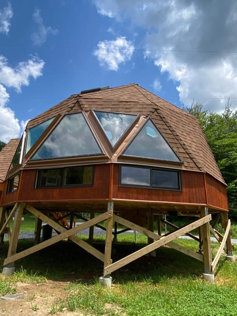 Property building, Garden view