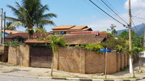 Chalès em Ilhabela Litoral Norte House in Ilhabela