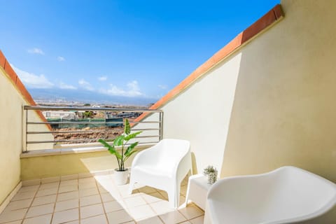 Natural landscape, Balcony/Terrace, Mountain view