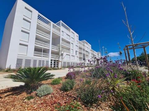 MY Hôtel Résidences - Port Leucate Apartment hotel in Leucate