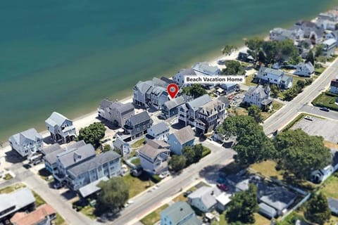 Property building, Bird's eye view, Beach, Location