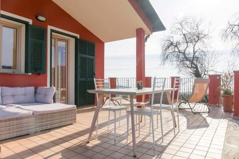 Patio, Balcony/Terrace, Balcony/Terrace