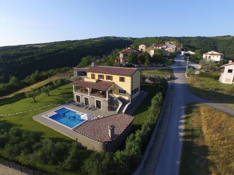 Luxury Villa Maslina with private pool & jacuzzi Chalet in Istria County