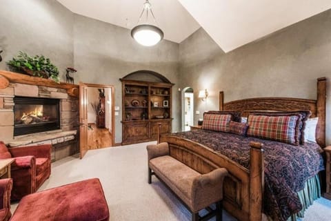 Rustic Luxury Prime Townhome with Mountain Views House in Snyderville