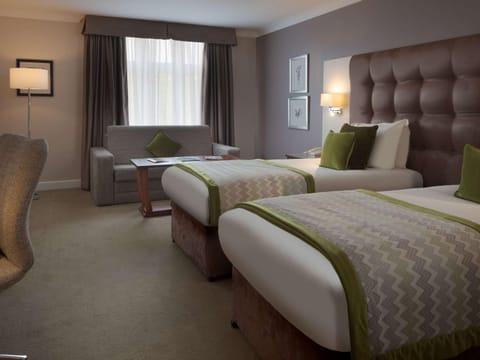 Mercure Shrewsbury Albrighton Hall Hotel & Spa Hotel in Wales