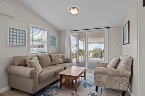 Balcony/Terrace, Living room, Sea view