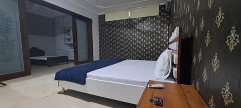 Komer B&B Bed and Breakfast in Islamabad