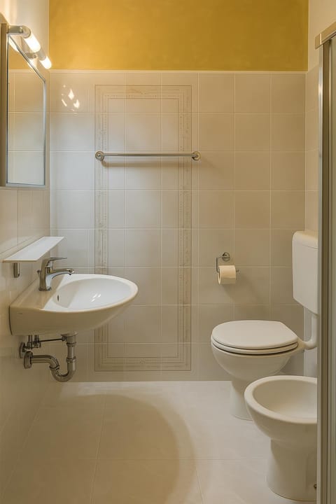 Albergo Locanda Corona Hotel in Ledro