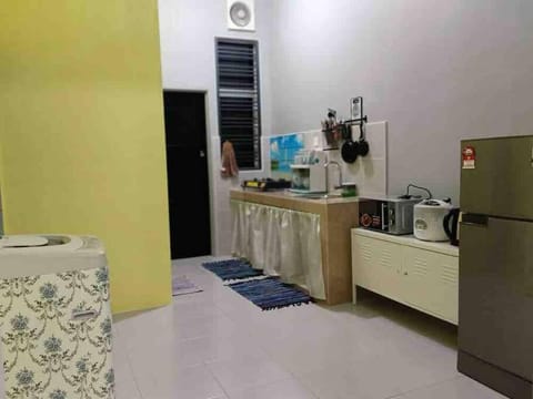 Bota TheDaun Homestay Taman Indera House in Perak Tengah District