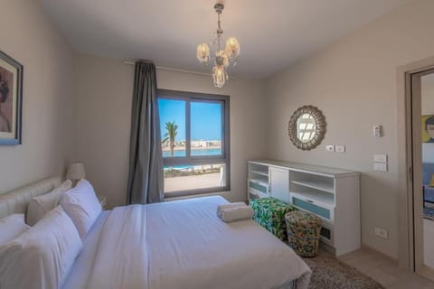 Sunny 1BR Retreat Newest Project Shedwan El Gouna Lagoon & Pool Apartment in Hurghada