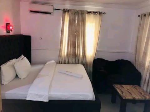 Midwaybesthotel Hotel in Lagos